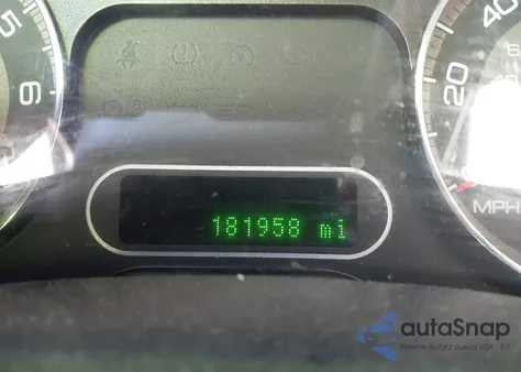 2008 Ford Taurus X Sel z USA, uszkodzony, nr VIN 1FMDK02W28GA26370